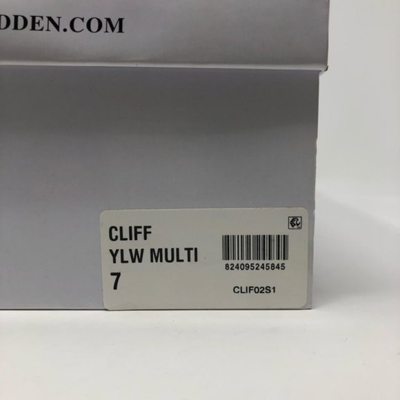 Steve Madden Cliff Lace Up Sneakers - Picture 5 of 9